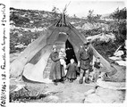 1906 08 10 Norvège Famille de Lapons à Grotlied