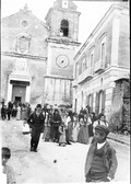 1900 04 22 Italie Sorrente sortie de la grand-messe à San-Agnato