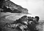 1902 01 Menton les rochers rouges