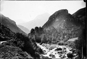 1901 Pyrénées  Route de  Le Piméné torrent