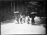 1899 06 Japon Tokyo Shiba park, groupe d'étudiants