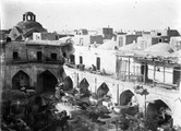 155 Boukhara – cour de l'auberge, vue de la terrasse.