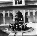 1912 04  10 Espagne Grenade Alhambra la cour des lions