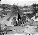 1906 08 10 Norvège Famille de Lapons à Grotlied