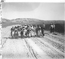 1922  05 07 Espagne Castillajo jeunes filles allant aux champs