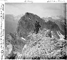 1922 08 07 aiguille de Mey 2845 m vue sur l'aiguille de Plassaz