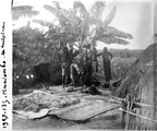 1929 09 05 Congo Muniambo la cuisine autour du feu