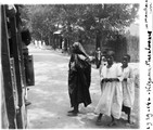 1929 09 09 Tanzanie Kigoma femme musulmane en robe noire
