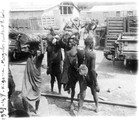 1929 09 09 Tanzanie Kigoma  Mogabos portant le bois