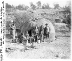1929 07 24 Afrique du Sud Enyati hutte de Zoulous en branchages tressés, pisée et paille