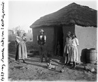 1929 07 22 Afrique du Sud Hattingspruit famille indigène