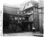 1930 07 05 Obernai une cour