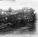 1917 07 28 wagons démolis essieux sectionnés à Roye