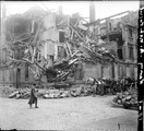 1918 07 Nancy rue Victor Poirel après le bombardement du 26 02 1918