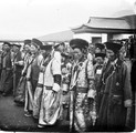 1911 08 09 Transbaïkalie Bouriates  Les femmes au Datsan, en attendant la fête