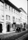 1905 08 11 Italie Trente palais dans la via Larga