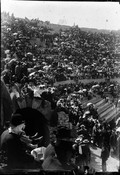 1900 07 01 Nîmes les arènes bondées