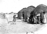 1897 09 18 Turkménistan Merv un aou - village fortifié - et ses habitants