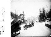 1908 01 Chamonix train de luges
