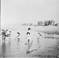 1916 07 Villers sur mer enfants Stourm L.R et Dupré La Tour